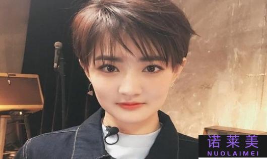 女生帅气短发（展现自信与个性的时尚选择）