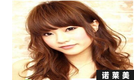 好看的卷发发型图片（展现时尚与优雅的选择）