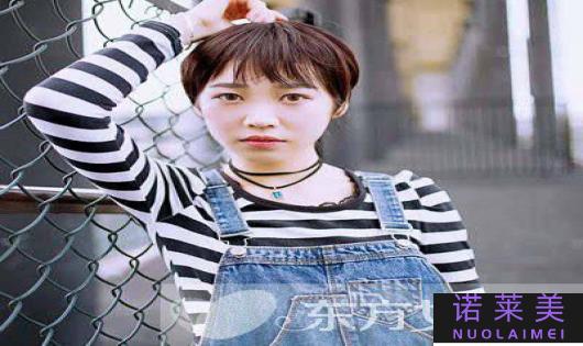 校园女生发型（时尚潮流的选择）