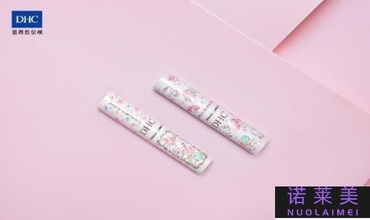 有哪个明星使用dhc