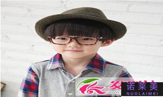 可爱小男孩发型图片（展现童趣与时尚的完美融合）