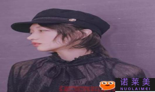 中短发发型设计（时尚与个性的完美结合）